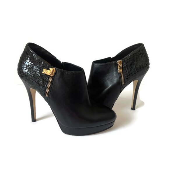 Michael Kors York Platform Black Ankle Booties - Sz 7.5 - Picture 1 of 11
